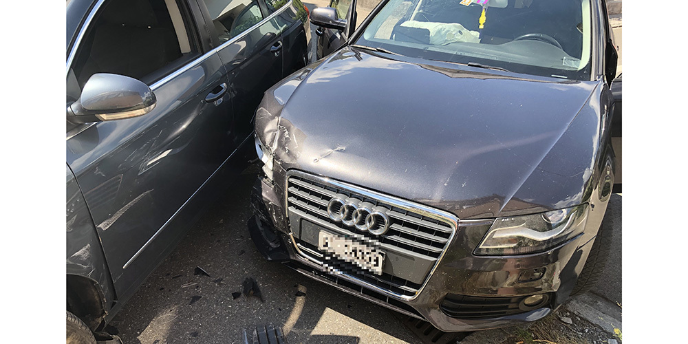 An den Autos entstand Sachschaden, verletzt wurde niemand. 