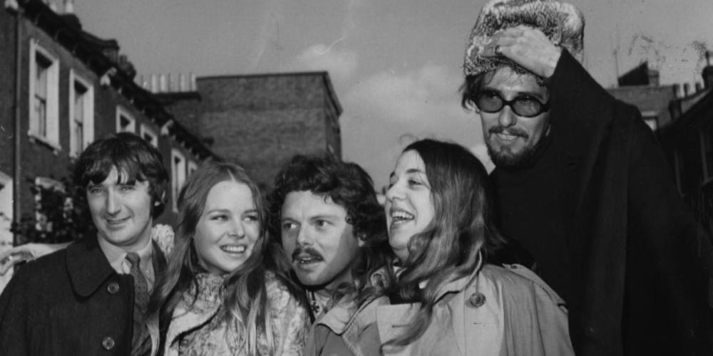 Mit Würdigungen und Grussbotschaften von Musikgrössen wie Paul McCartney und Joni Mitchell ist Cass Elliot (zweite von rechts), Sängerin der Folk-Rock-Band "The Mamas &amp; the Papas", posthum mit einem Stern auf Hollywoods Walk of Fame ausgezeich...
