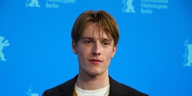 Nach dem weltweiten Erfolg der Netflix-Serie "Dark" will sich Hauptdarsteller Louis Hofmann (25) wieder auf Filme fokussieren. Ein Grund ist die Dauer von Serien. (Archivbild)
