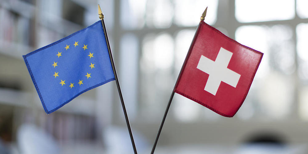 Schweizer und EU-Abgeordnete haben am Freitag eine gemeinsame Erklärung verabschiedet. Sie fordern darin Bern und Brüssel dazu auf, endlich Verhandlungen aufzunehmen. (Symbolbild)