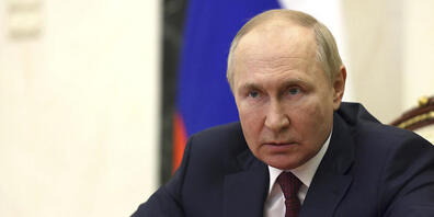 HANDOUT - Russlands Präsident Wladimir Putin wird heute 70 Jahre alt. Foto: Gavriil Grigorov/Kremlin Pool via Zuma Press Wire/dpa - ACHTUNG: Nur zur redaktionellen Verwendung und nur mit vollständiger Nennung des vorstehenden Credits
