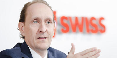Die Swiss will ab nächstem Jahr teilweise mit Solarkerosin fliegen. "Unser Ziel ist, dass im Jahr 2030 11 Prozent unseres benötigten Kerosins aus erneuerbaren Quellen stammen", sagte Swiss-Chef Dieter Vranckx gegenüber der "SonntagsZeitung". (Arch...