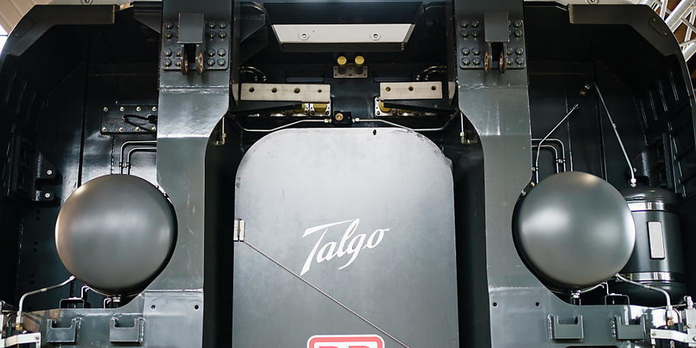 IT-Sicherheitsexperten zufolge könnte es sich bei der gezielten Sabotage am Kabelnetzwerk der Deutschen Bahn um einen Testlauf gehandelt haben. "Es könnte nur ein Testdurchlauf gewesen sein, um die Auswirkungen einer solchen Sabotage zu sehen." (A...