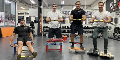 Marcel Räbsamen, Damian Ott, Werner Schlegel und Robin Städler haben diese Woche das Training für die Saison 2023 mit dem Sypoba Brett und der Gatepress wieder aufgenommen.