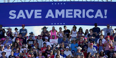 Donald Trump, ehemaliger Präsident der USA,  spricht bei einer Kundgebung. Foto: Matt York/AP/dpa