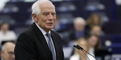 Josep Borrell, Hoher Vertreter der EU für Außen- und Sicherheitspolitik, spricht im Gebäude des Europäischen Parlaments. Foto: Jean-Francois Badias/AP/dpa
