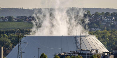 Das Atomkraftwerk Neckarwestheim 2 bleibt länger am Netz als geplant. (Archivbild).