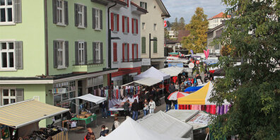 Ende Oktober ist es wieder soweit: Herbstmarkt in Wald ZH.