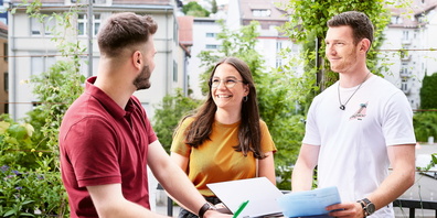Ab Herbst 2023 bietet sie Studienabgängerinnen und Studienabgängern von Universitäten und Fachhochschulen zwei Masterprogramme an, die ihnen den Einstieg in die Lehrtätigkeit an Sekundar- und Maturitätsschulen ermöglichen.