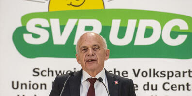 Dass er sich kein "Es" als Nachfolge im Bundesrat wünsche, sei eine bewusste Provokation gewesen, sagte Bundesrat Ueli Maurer an der Delegiertenversammlung der SVP.