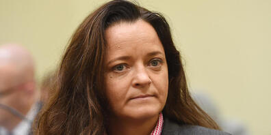 ARCHIV - Die damals als Mittäterin bei den Verbrechen der rechtsextremen Terrorzelle «Nationalsozialistischer Untergrund» (NSU) angeklagte Beate Zschäpe wurde 2018 verurteilt. Foto: picture alliance / dpa