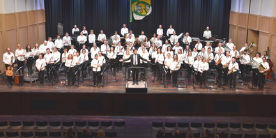 75 Musikantinnen und Musikanten aus dem ganzen Kanton St.Gallen spielten unter der musikalischen Leitung Niki Wüthrichs.