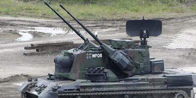 Deutschland möchte Schweizer Munition für den Gepard an die Ukraine liefern. Völkerrechtsprofessor Marco Sassòli sieht das kritisch: Es frage sich, ob das neutralitätspolitisch klug wäre. (Archivbild)