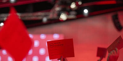 Am SP-Parteitag in Basel berieten die Delegierten aus der ganzen Schweiz unter anderem über die Wahlkampfthemen 2023.