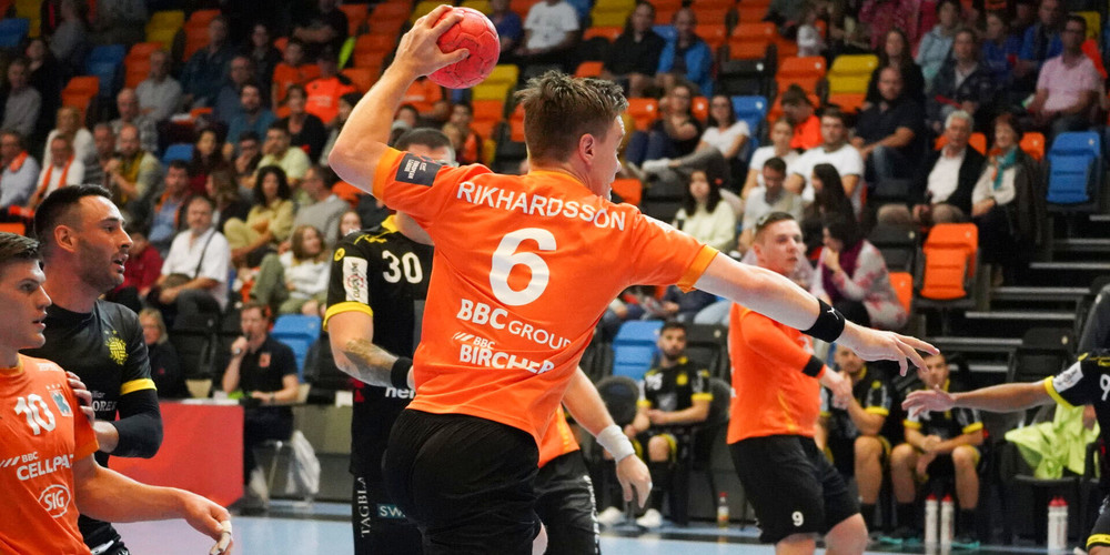 In seinem erst zweiten Spiel nach überstandener Verletzung zeigte Odinn Rikhardsson eine herausragende Leistung mit 10 Treffern. 