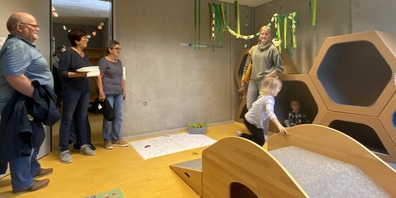 Die Kinder hatten Spass daran, die vielfältigen Spielmöglichkeiten der Kita zu testen.