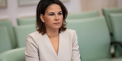 Außenministerin Annalena Baerbock gratuliert dem Ex-Präsidenten Luiz Inácio Lula da Silva zur gewonnenen Stichwahl. Foto: Fabian Sommer/dpa