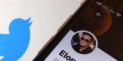 Der US-Unternehmer Elon Musk räumt beim Social-Media-Dienst Twitter weiter auf. Nach der Konzernleitung hat Musk auch den Verwaltungsrat entlassen. (Archivbild)