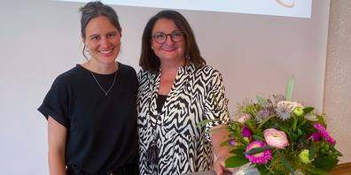 Milena Kavishe, Beraterin der Fachstelle kindsverlust.ch (links) und Anita Höfer, Dipl. Sozialpädagogin und Trauerbegleiterin.
