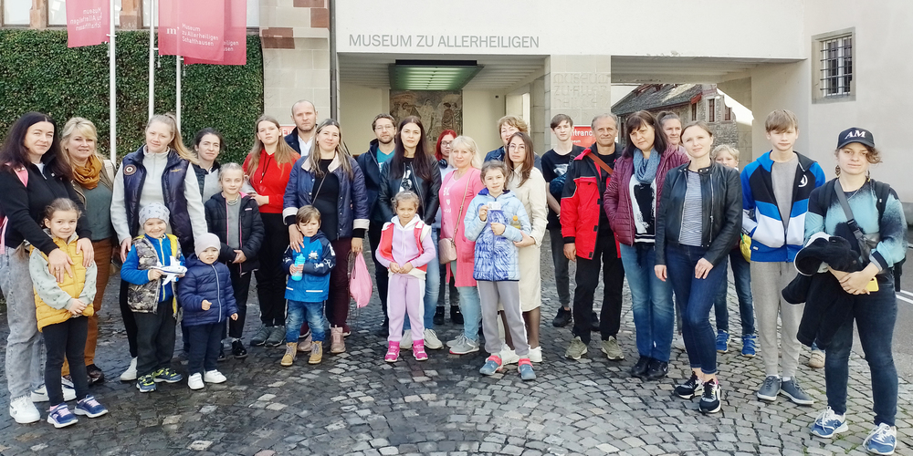 Von Juli bis Oktober lud der Regionale Naturpark Schaffhausen unter der Überschrift «Unterwegs im Naturpark» Ukrainerinnen und Ukrainer sowie alle Interessierten zu Exkursionen im Naturpark ein.