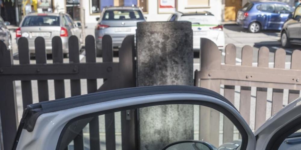 In Chur  wurden seit Ende August überdurchschnittlich viele Diebstähle aus Fahrzeugen verzeichnet. Die Polizei warnt nun.