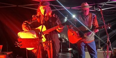 Countryklänge von Brent Moyer im Ragazer Giessenpark.