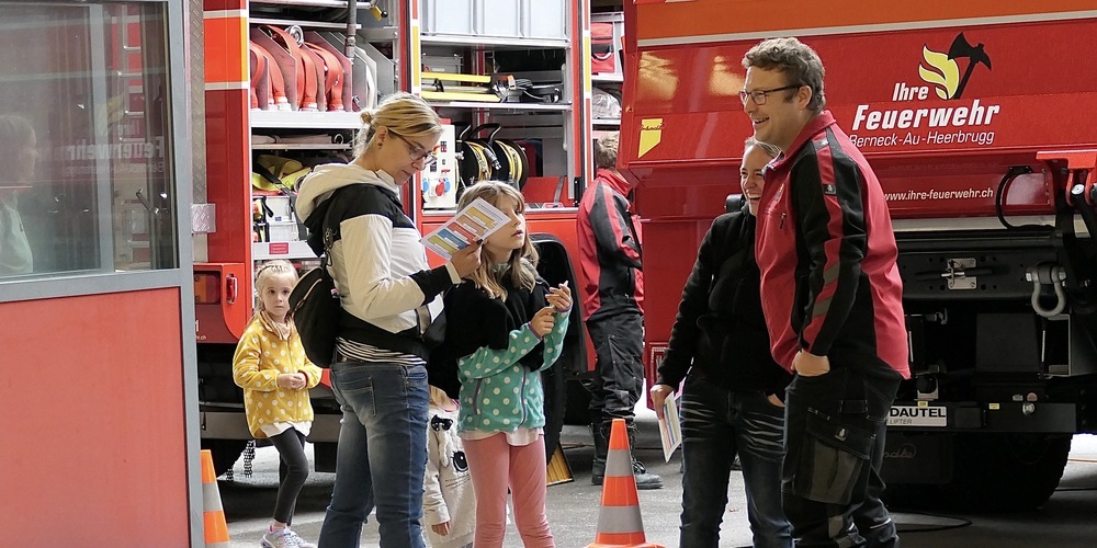 Viele Besucher wollten sehen, wie eine Feuerwache von innen aussieht