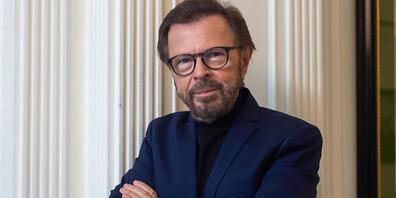 ARCHIV - Björn Ulvaeus, Gründungsmitglied und Produzent der schwedischen Popgruppe Abba, steht im Palace Hotel. Eine Firma an der er beteiligt ist kauft nun Großteil des Avicii-Songkataloges auf. Foto: Gustavo Valiente/EUROPA PRESS/dpa