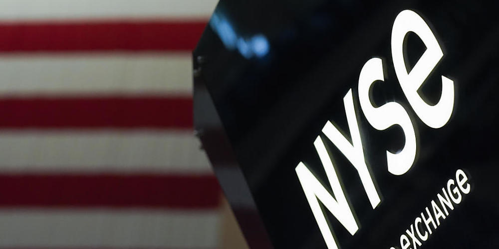 Die Aktienkurse an der US-Leitbörse haben sich am Mittwoch deutlich erholt. Das Börsenbarometer Dow Jones Industrial legte um  1,88 Prozent zu.