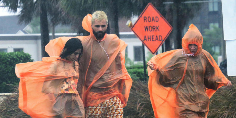 Auf seinem Weg ins Landesinnere Floridas schwächte sich Sturm «Ian» ab - ungemütliches Wetter brachte er für die Bewohnerinnen und Bewohner des Sonnenstaates allemal. Foto: Joe Burbank/Orlando Sentinel via ZUMA Press/dpa