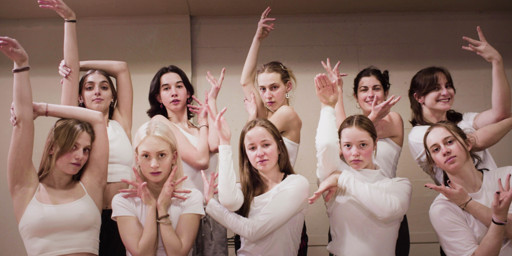 Die Tanz-Crew Step & Clap, mit 10 Tänzerinnen aus der ganzen Ostschweiz