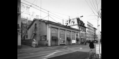  Ein Foto des einstigen Cinema Seefeld aus dem Jahr 1984: Damals wurde es unter dem Namen «Kino 8» betrieben.