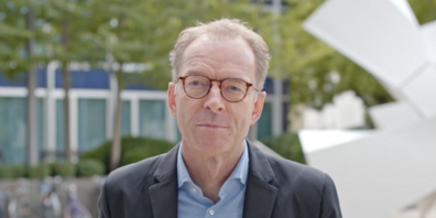 Ein landesweit bekannter und profilierter Politiker geht ins Rennen.
