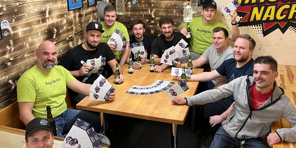 Die Burgtätscher freuen sich auf den Ticketverkauf am kommenden Sonntag.