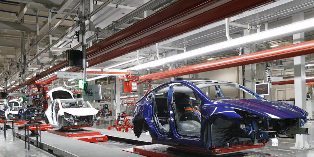 Südkorea will eine Tesla-Fabrikation im eigenen Land. Präsident Yoon Suk Yeol hat direkt bei Tesla-Chef Elon Musk um Investitionen in seinem Land geworben.(Symbolbild)