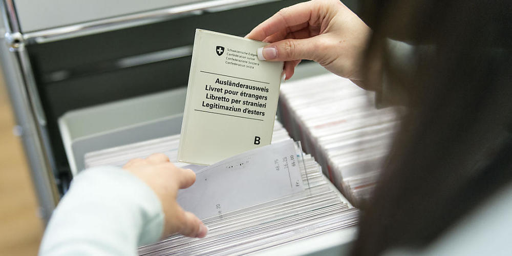 4500 Aufenthaltsbewilligungen B für Fachkräfte aus Drittstaaten: Einwohnerregister in Schaffhausen. (Archivbild)