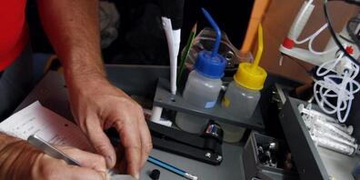 An der Züchrer Langstrasse soll es ein mobiles Drug-Checking geben. Der Stadtrat beantragt dem Gemeinderat dafür einen jährlichen Beitrag von 743'000 Franken. (Symbolbild)