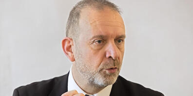 Die Aufnahmeeinrichtungen in Genf sind überfüllt. Der Kanton befürchtet, dass er die neuen Asylsuchenden nicht mehr unterbringen kann. Ende des Monats werden nur noch 54 Plätze frei sein, obwohl der Kanton jede Woche 60 zusätzliche Asylanträge erh...