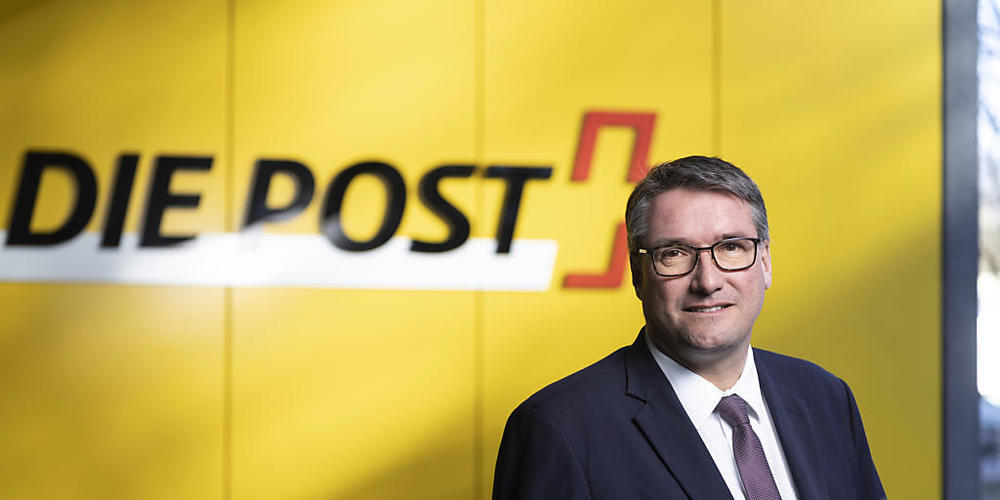 Bei Stromknappheit könne die Post in den Verteilzentren nicht einfach weniger sortieren. "Nein, bei Stromknappheit müssten wir den Betrieb an gewissen Standorten komplett einstellen", sagte Post-Verwaltungsratspräsident Christian Levrat. (Archivbild)