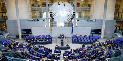 Finanzminister Christian Lindner spricht im Deutschen Bundestag. Foto: Bernd von Jutrczenka/dpa