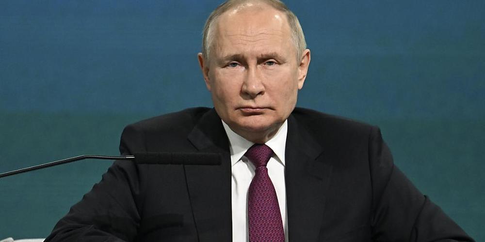Russlands Präsident Wladimir Putin nimmt an einer Konferenz teil. Foto: Pavel Bednyakov/Pool Sputnik Kremlin/AP/dpa