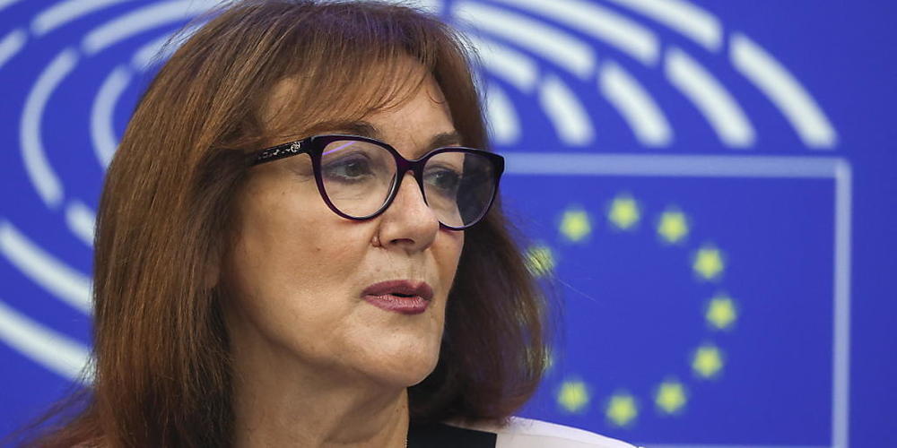 Die über Europa verteilten Flüchtlinge aus der Ukraine werden nach Meinung der EU-Kommissionsvizepräsidenten Dubravka Suica auch nach Kriegsende nicht sofort in ihre Heimat zurückkehren. (Archivbild)