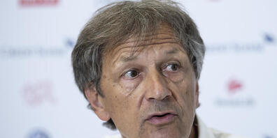 Fussballverbandspräsident Dominique Blanc ist enttäuscht über den Fifa-Entscheid zur "One Love"-Armbinde. Den Vorwurf, beim Einsatz für Menschenrechte gekuscht zu haben, will er nicht gelten lassen. (Archivbild)