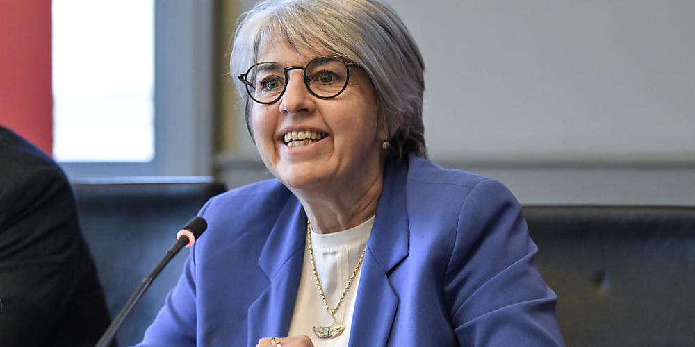 Die SP-Bundesratskandidatin Elisabeth Baume-Schneider hält es für legitim, wenn die lateinische Schweiz mit vier Vertretern in der Landesregierung präsent wäre. (Archivbild)