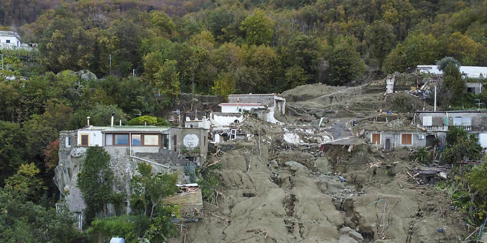Der Ort Casamicciola wurde besonders schwer durch das Unwetter getroffen. Foto: Salvatore Laporta/AP/dpa