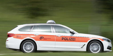 Die Kantonspolizei Zürich nahm auf der A1 einen Raser fest. Er soll mit bis zu 220 km/h unterwegs gewesen sein. (Symbolbild)