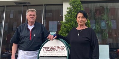 Ratlos: Maya und Hardy Nussbaumer ringen um Fassung. Seit 23 Jahren führen sie das Geschäft am Stadthofplatz.