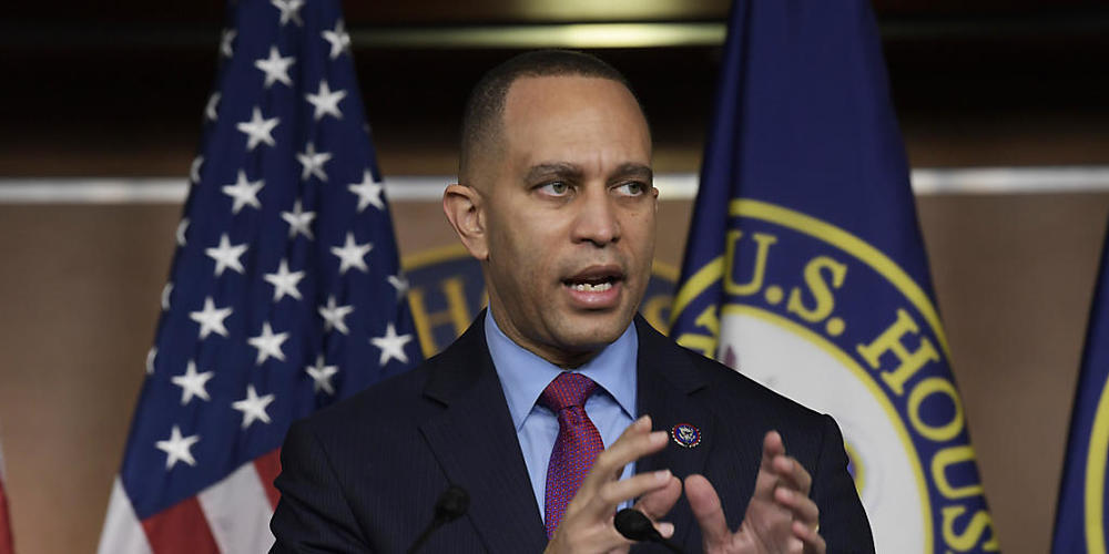 FILED - Hakeem Jeffries hat bei der Wahl breite Unterstützung der US-Demokraten bekommen. Photo: Lenin Nolly/ZUMA Press Wire/dpa