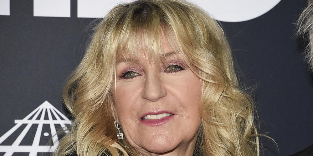 Die frühere Sängerin und Keyboarderin der britisch-amerikanischen Rockband Fleetwood Mac, Christine McVie, ist tot. Die Musikerin sei im Alter von 79 Jahren "friedlich" und umgeben von ihren Verwandten nach "kurzer Krankheit" in einem Krankenhaus ...