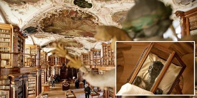 Mumie Schepenese in der Stiftsbibliothek St. Gallen.
